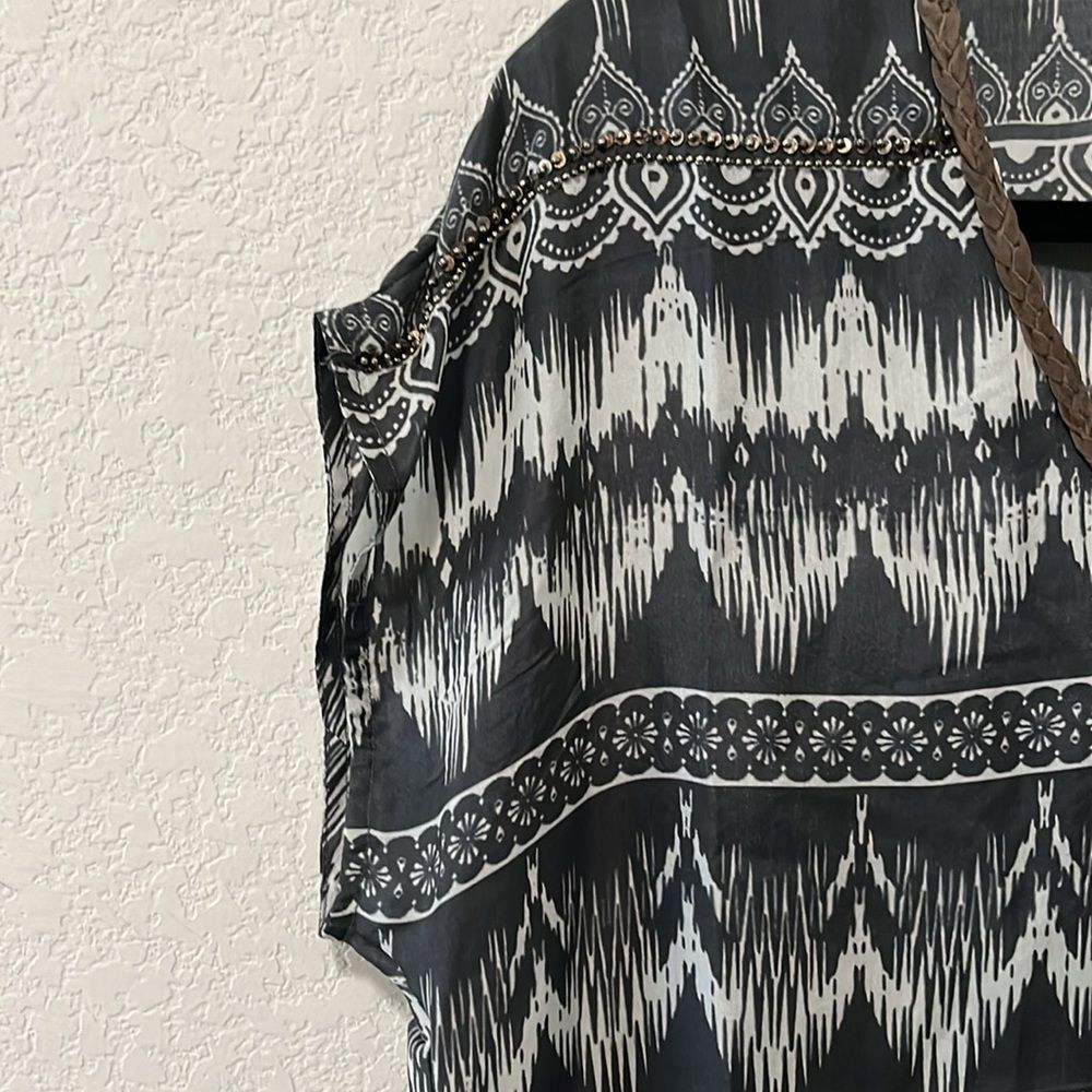 JOHNNY WAS Grey 100% Silk Dress with Brown Leather Trim/Tassle, Size XS (P) - Picture 3 of 9